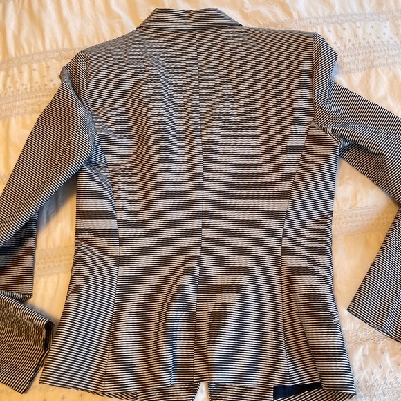 MNG by Mango, circa 2014. Corded Navy Cotton blend jacket- worn once! US size 8 - Picture 2 of 12